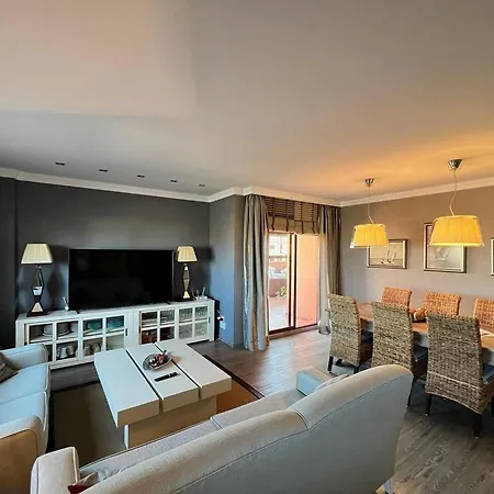 Luxury Penthouse With Pool In Front Of Golf Course Apartment